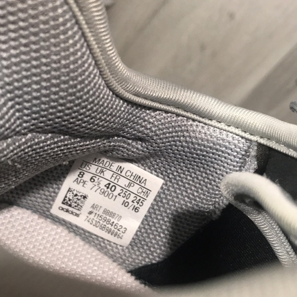 ADIDAS TUBULAR SHADOW KNIT ATHLETIC LIFESTYLE SNEAKERS size 8 - Picture 8 of 8